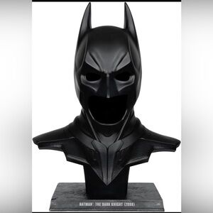 1:1 Scale Batman The Dark Knight 2008 Cowl Collectible Display